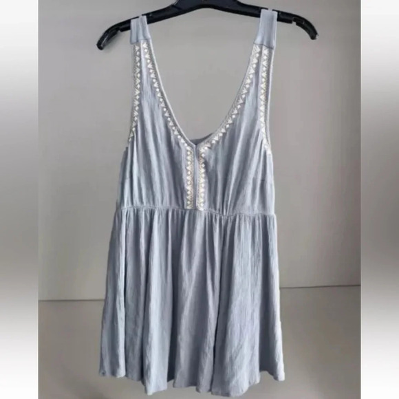 Torrid Top Womens Sleeveless Gauze Embroidered V-Neck Tank Gray Size 00 - Picture 1 of 10